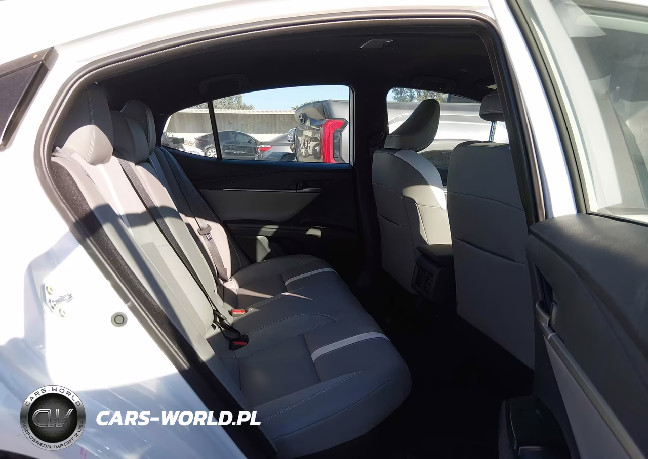 2026 Toyota Camry Se VIN:4T1DBADK0TU054128 - 8