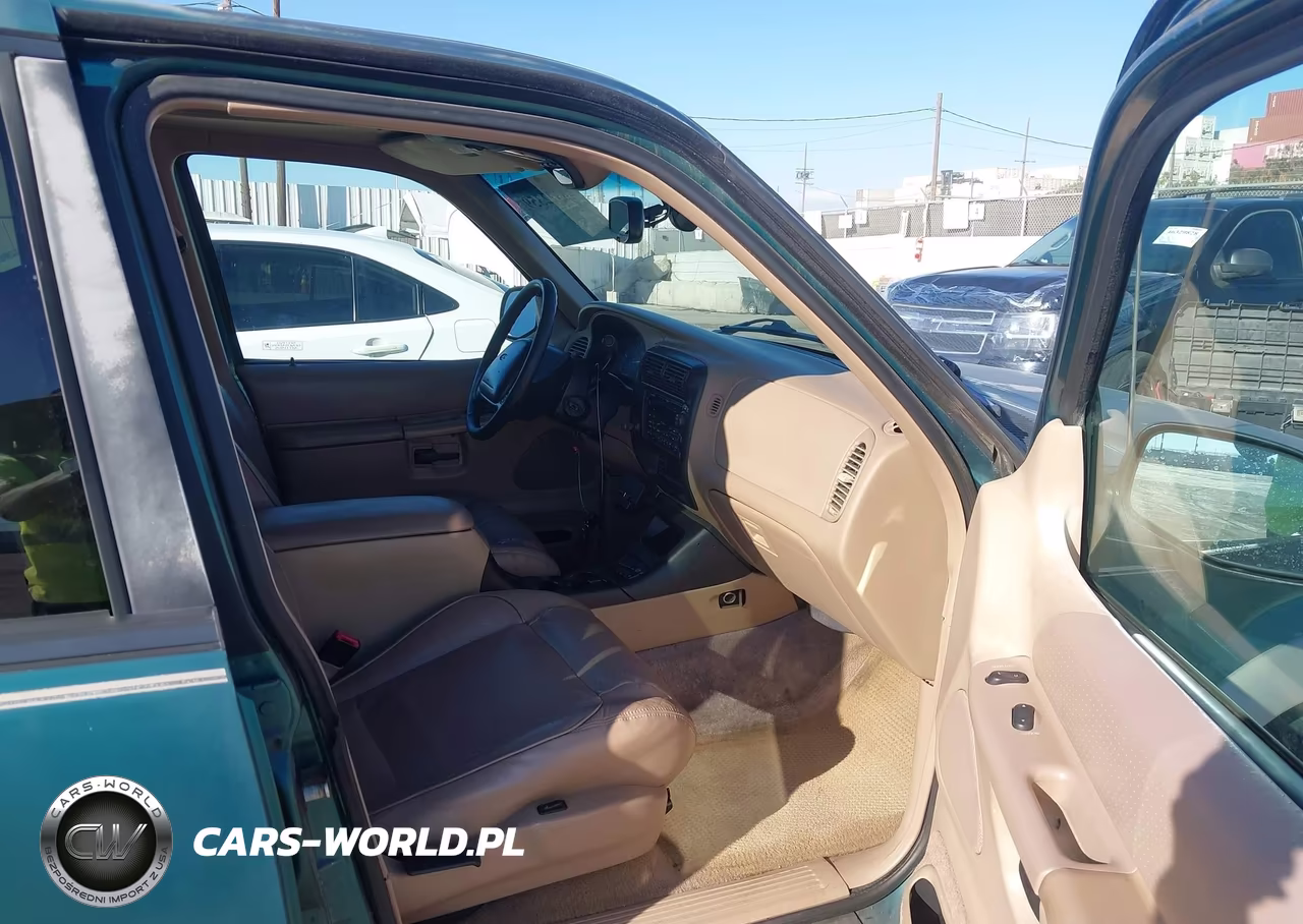 1998 Ford Explorer Eddie Bauer-Limited-Xl-Xlt VIN:1FMZU32E9WZB65826 - 5