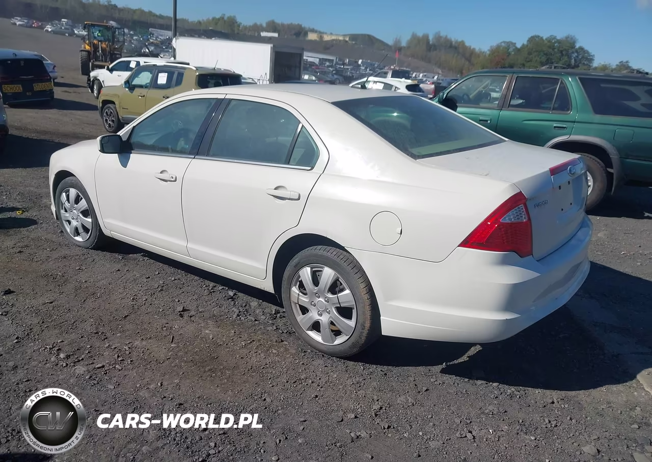 2011 Ford Fusion Se VIN:3FAHP0HA0BR288249 - 3