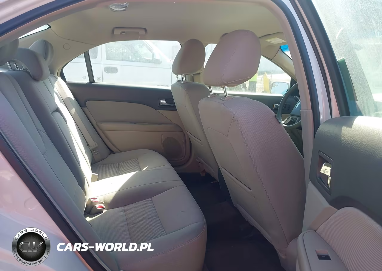 2011 Ford Fusion Se VIN:3FAHP0HA0BR288249 - 8