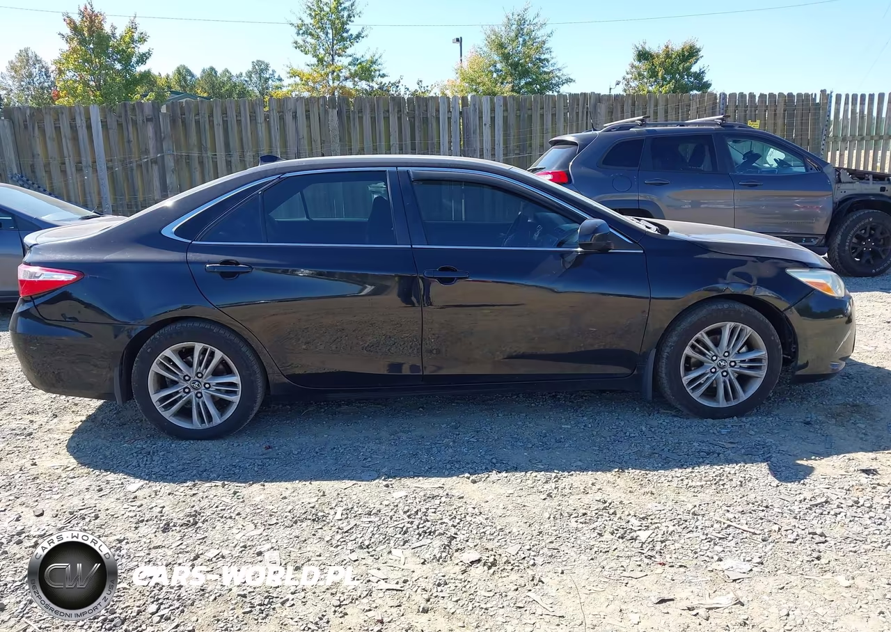 2017 Toyota Camry Se VIN:4T1BF1FK5HU313583 - 14