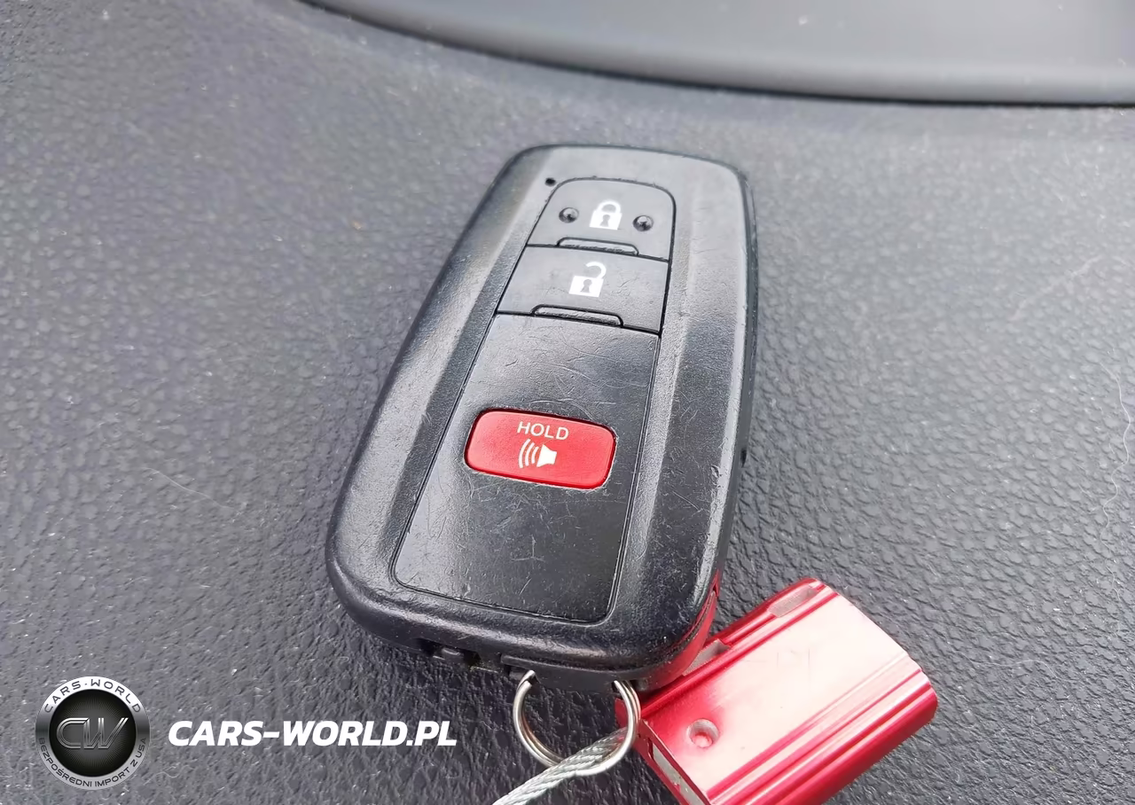 2017 Toyota Prius Two VIN:JTDKBRFU5H3560110 - 11