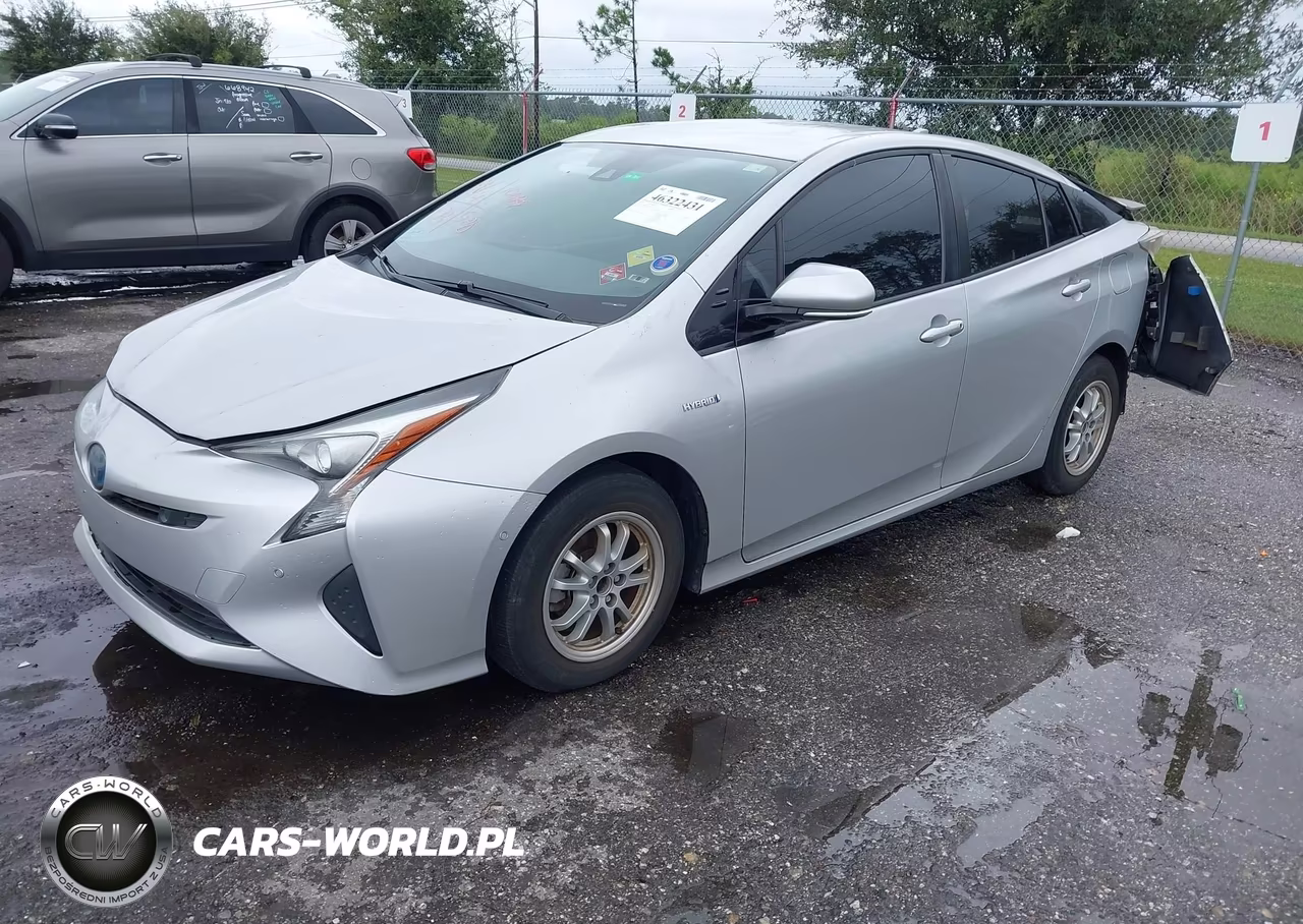 2017 Toyota Prius Two VIN:JTDKBRFU5H3560110 - 2