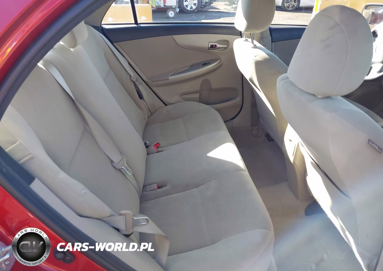 2013 Toyota Corolla Le VIN:5YFBU4EEXDP186568 - 8