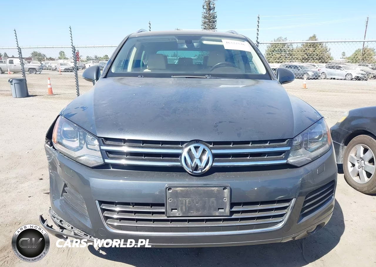 2013 Volkswagen Touareg Vr6 Sport VIN:WVGEF9BP0DD002053 - 12