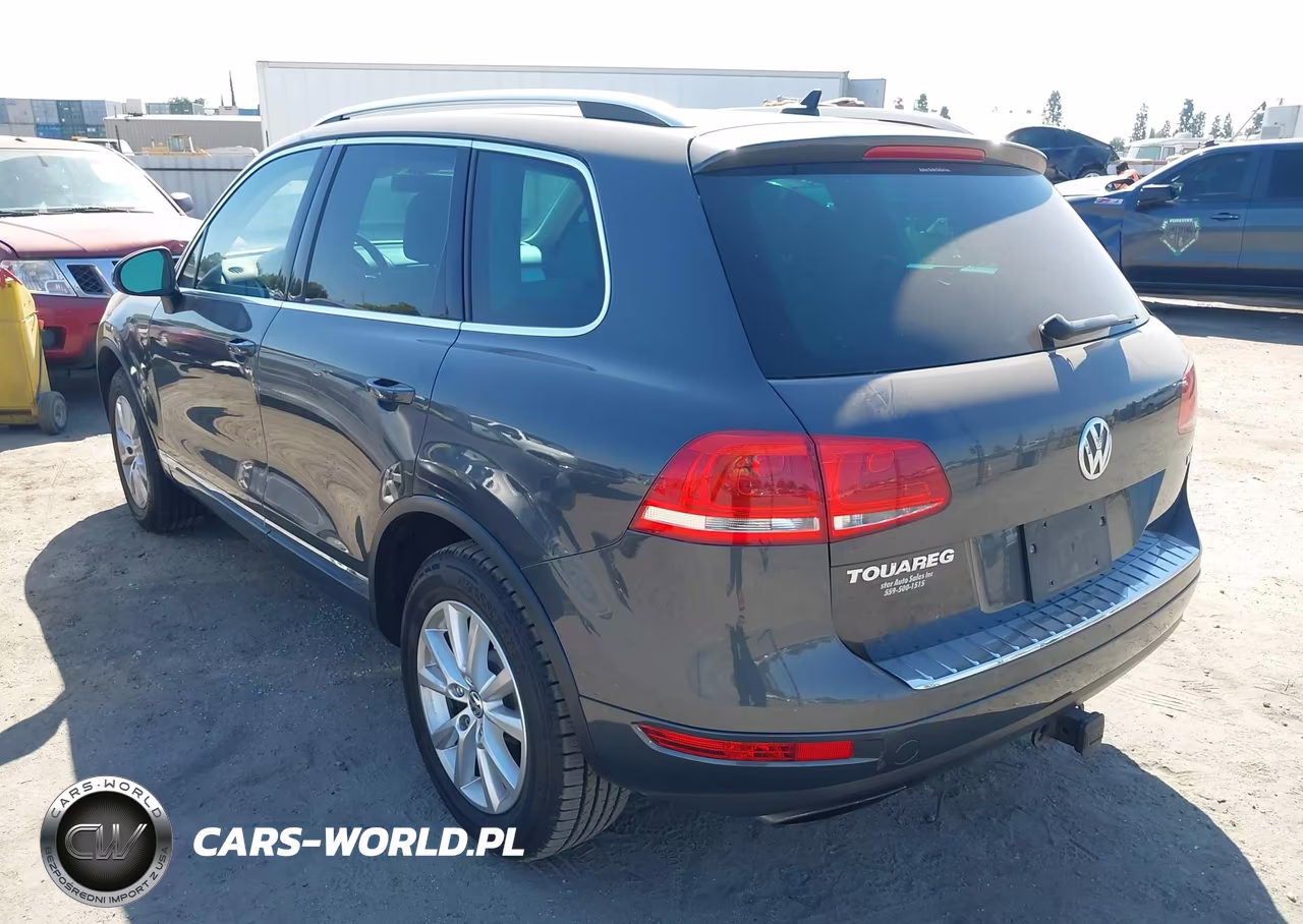 2013 Volkswagen Touareg Vr6 Sport VIN:WVGEF9BP0DD002053 - 3