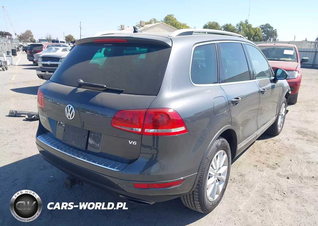 2013 Volkswagen Touareg Vr6 Sport VIN:WVGEF9BP0DD002053 - 4