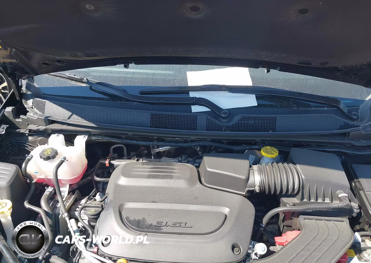 2027 Chrysler Pacifica VIN:2C4RC1BG3VR556315 - 10