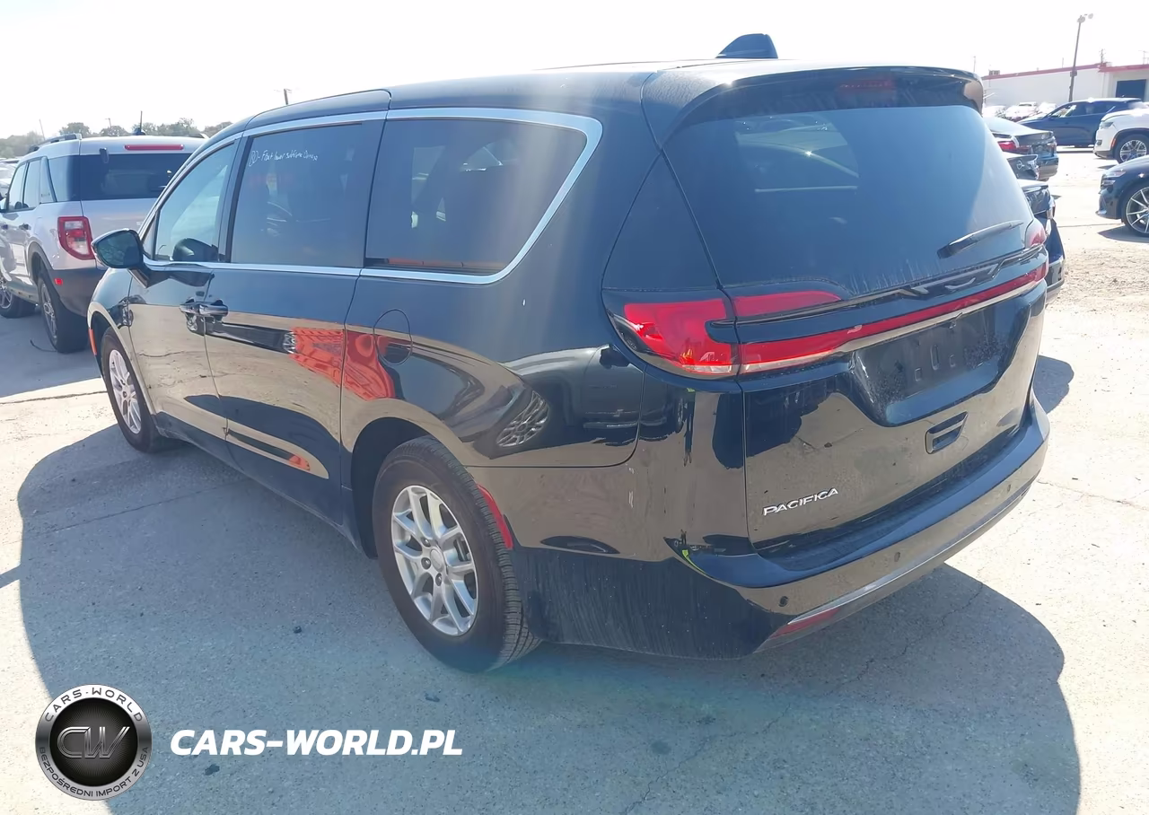 2027 Chrysler Pacifica VIN:2C4RC1BG3VR556315 - 3