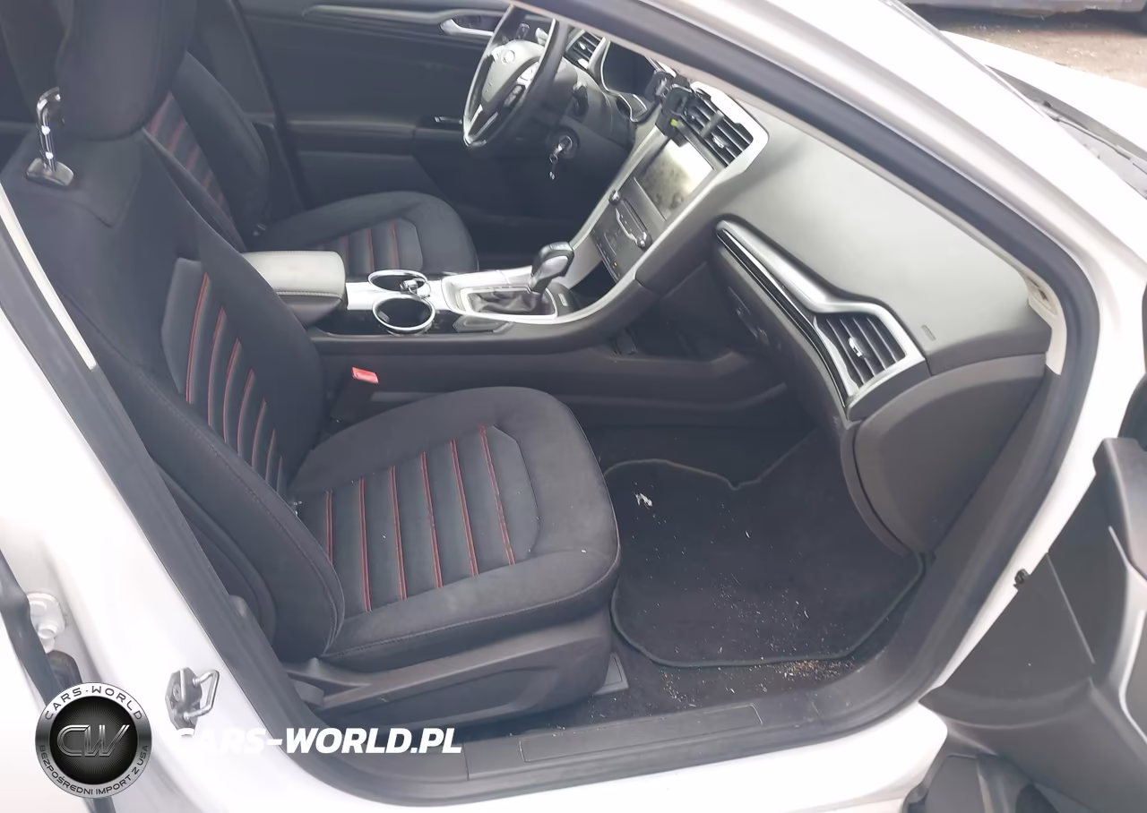 2013 Ford Fusion Se VIN:3FA6P0HR4DR121828 - 5