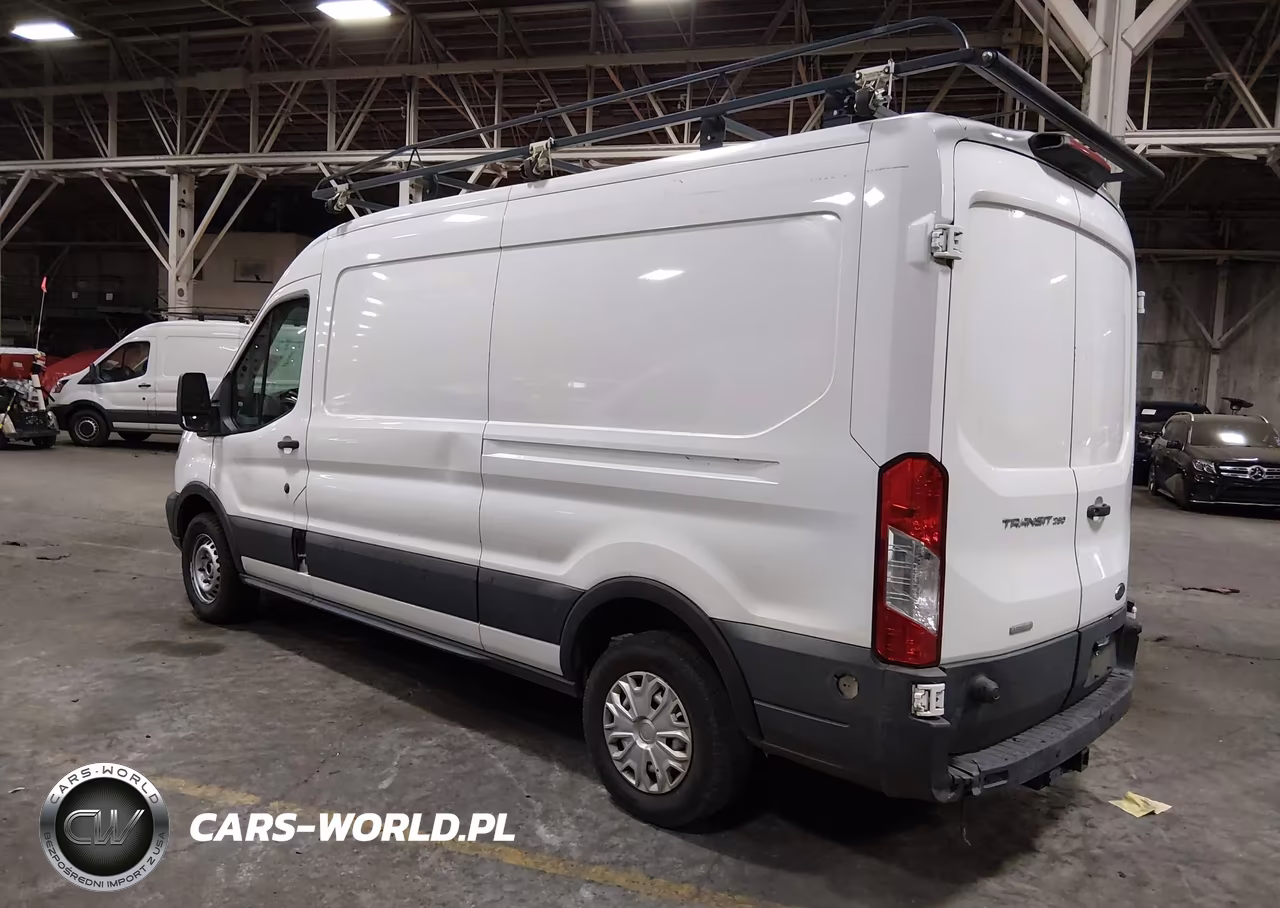 2018 Ford Transit-250 VIN:1FTYR2CG5JKA52131 - 3