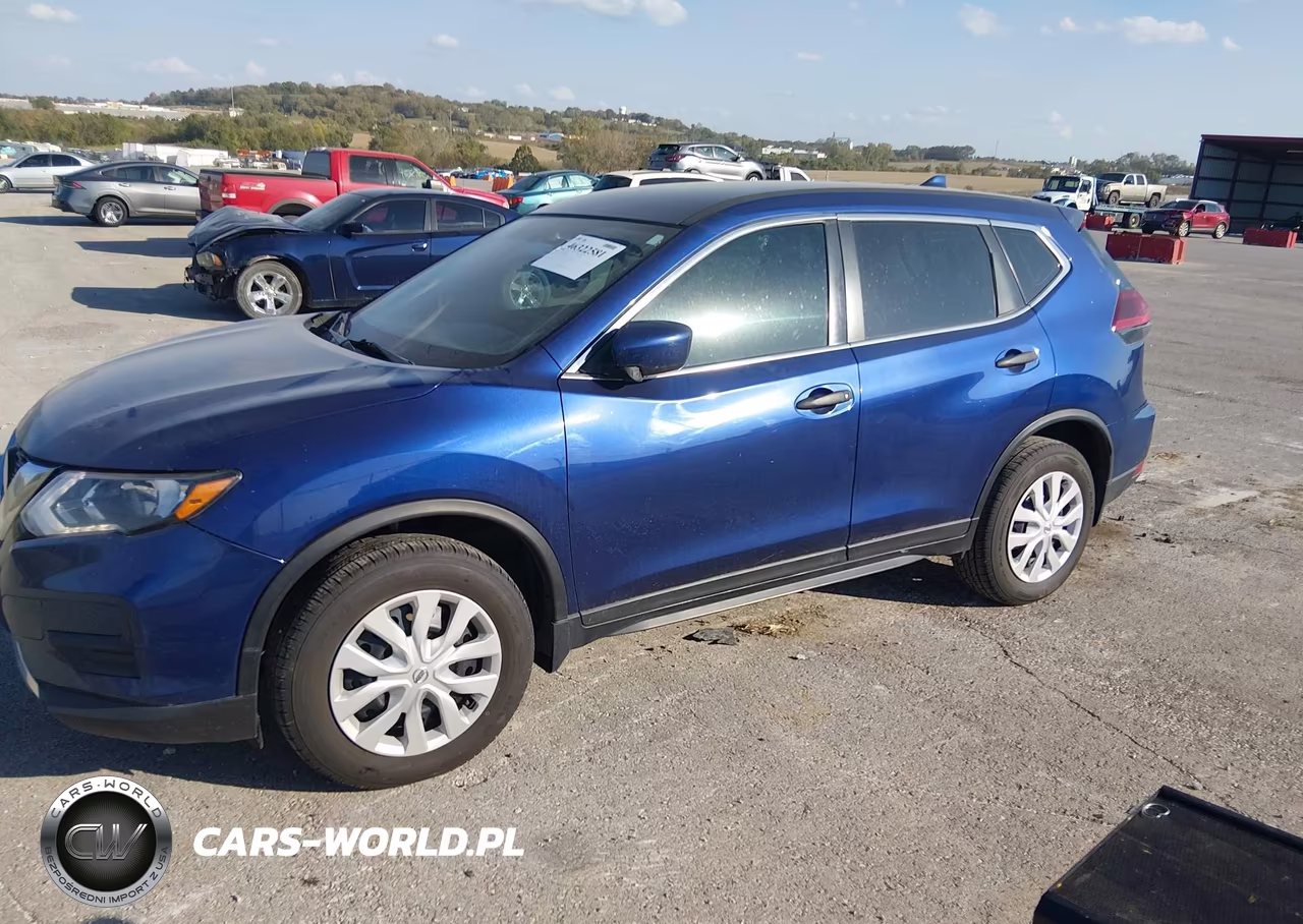 2018 Nissan Rogue S VIN:5N1AT2MV3JC717422 - 2