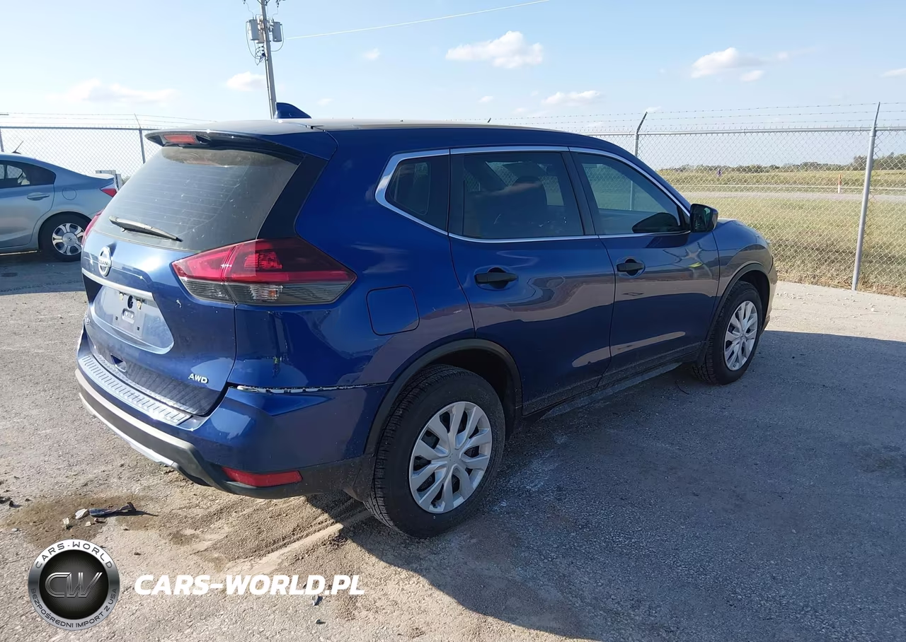 2018 Nissan Rogue S VIN:5N1AT2MV3JC717422 - 4