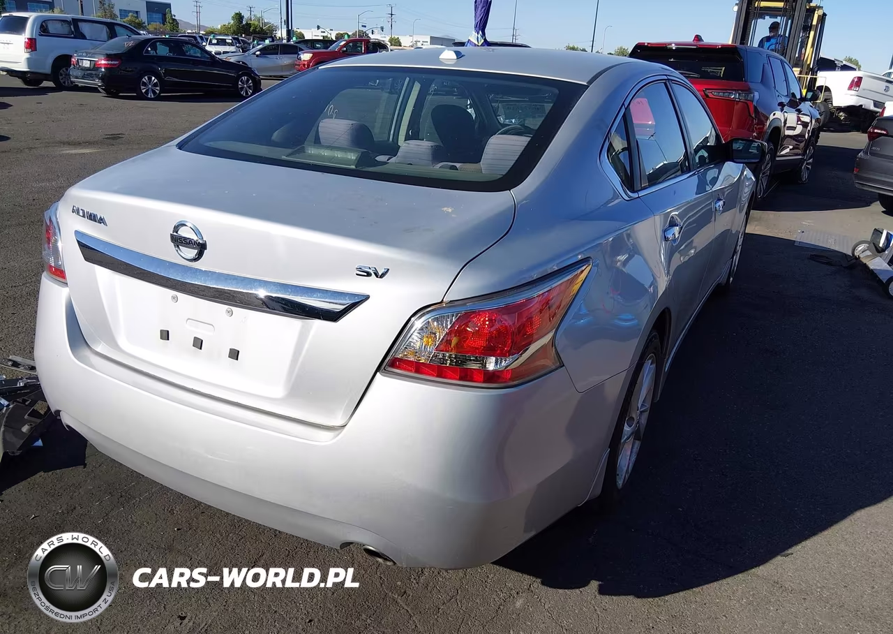 2015 Nissan Altima 2.5 Sv VIN:1N4AL3AP6FC231720 - 4