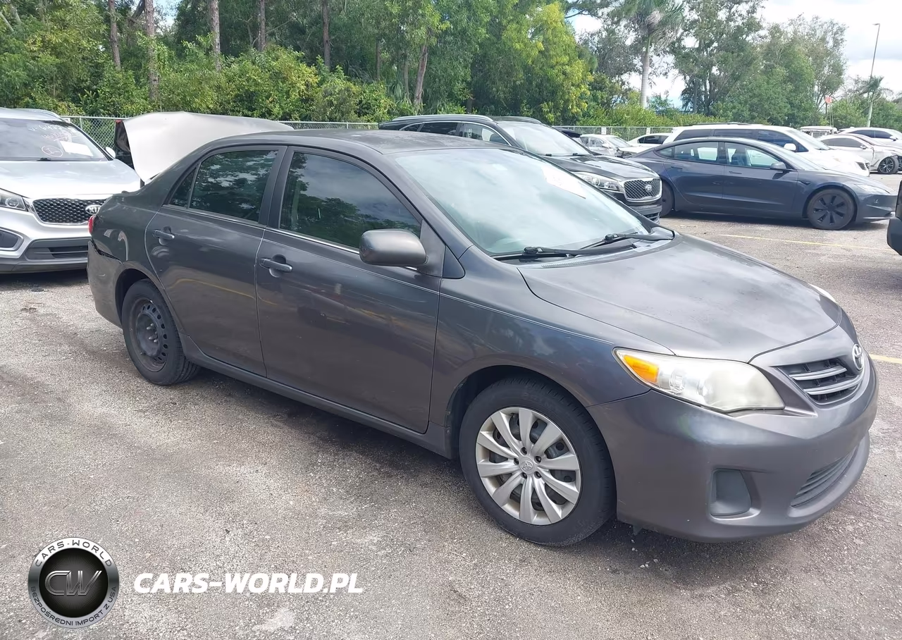 2013 Toyota Corolla Le