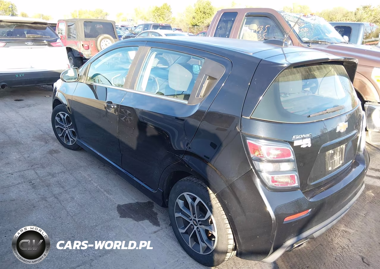 2017 Chevrolet Sonic Lt Auto VIN:1G1JD6SH1H4177698 - 3