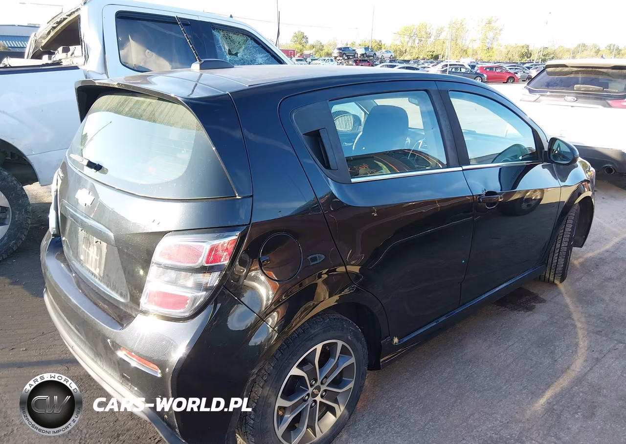 2017 Chevrolet Sonic Lt Auto VIN:1G1JD6SH1H4177698 - 4