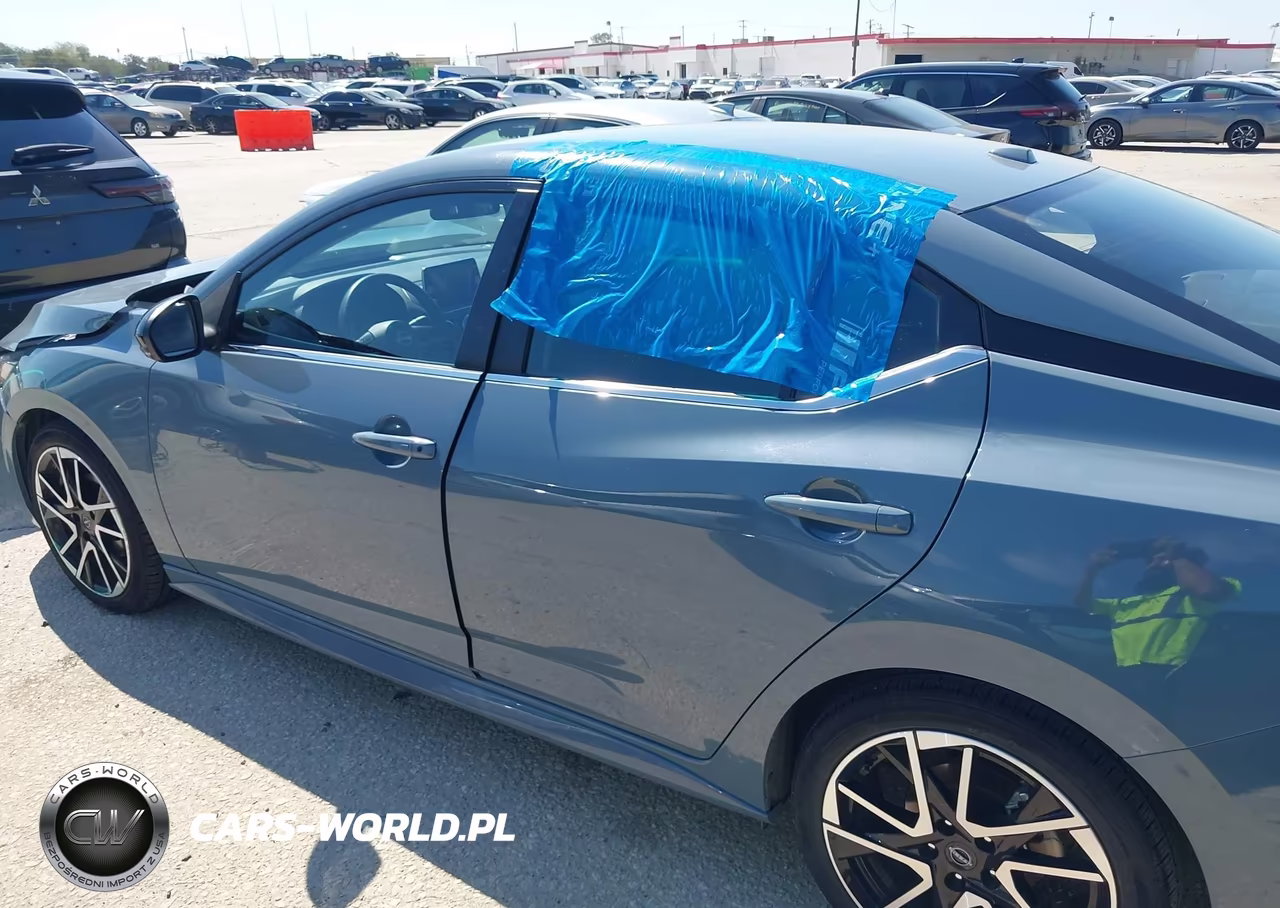 2025 Nissan Sentra Sr VIN:3N1AB8DVXSY356602 - 14