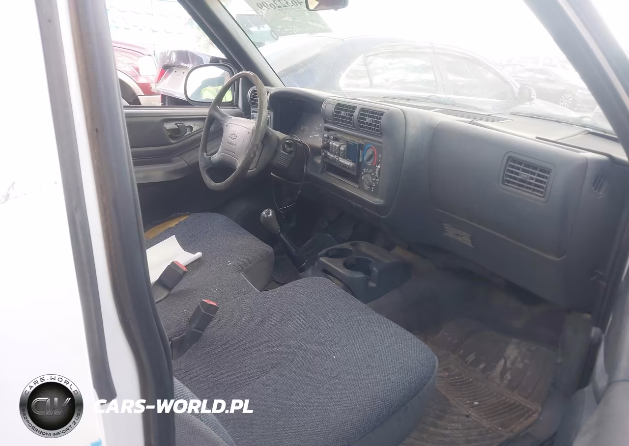 1997 Chevrolet S-10 Fleetside VIN:1GCCS1446VK185922 - 5