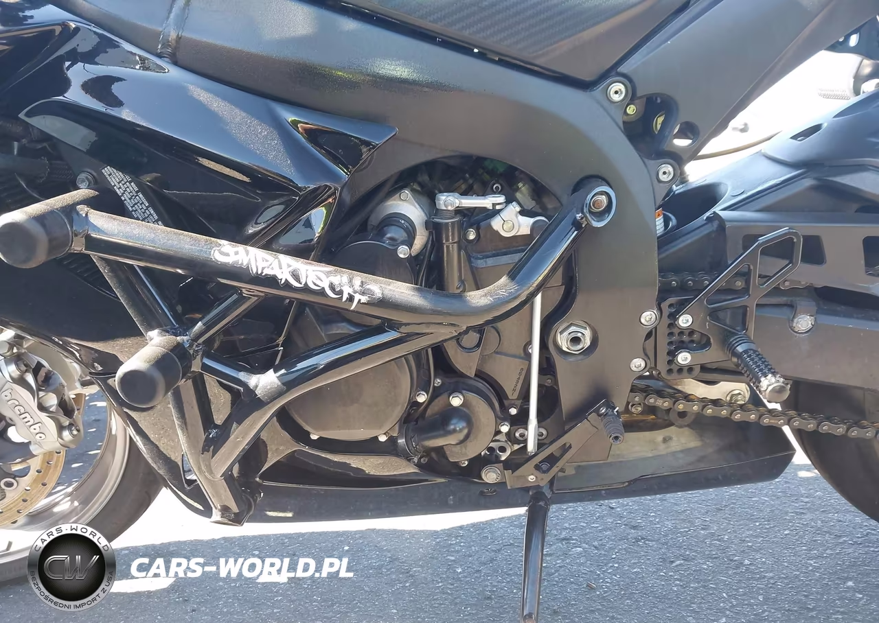 2011 Suzuki Gsx750 VIN:JS1GR7MAXB2103623 - 9