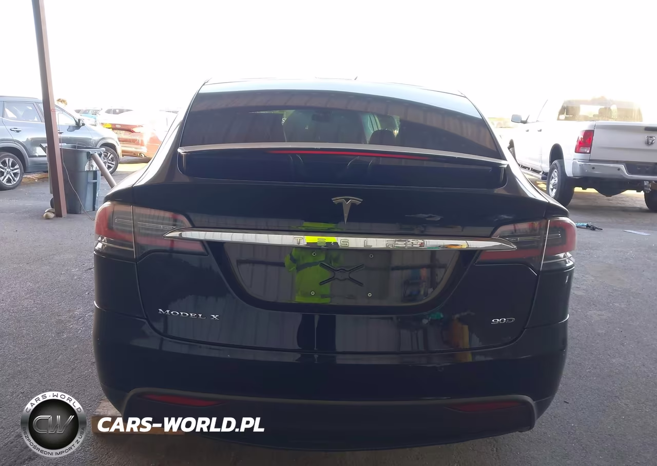 2016 Tesla Model X 60D-70D-75D-90D-P100D VIN:5YJXCBE21GF012181 - 16