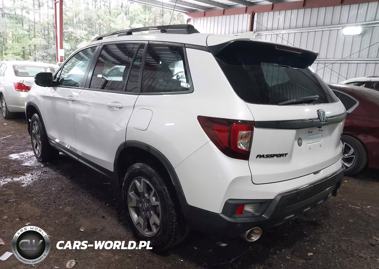2023 Honda Passport Awd Trailsport VIN:5FNYF8H62PB024966 - 3
