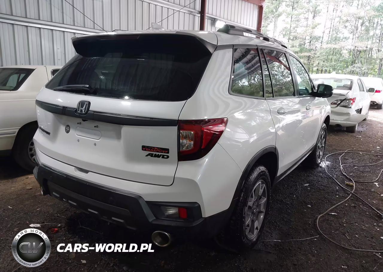 2023 Honda Passport Awd Trailsport VIN:5FNYF8H62PB024966 - 4
