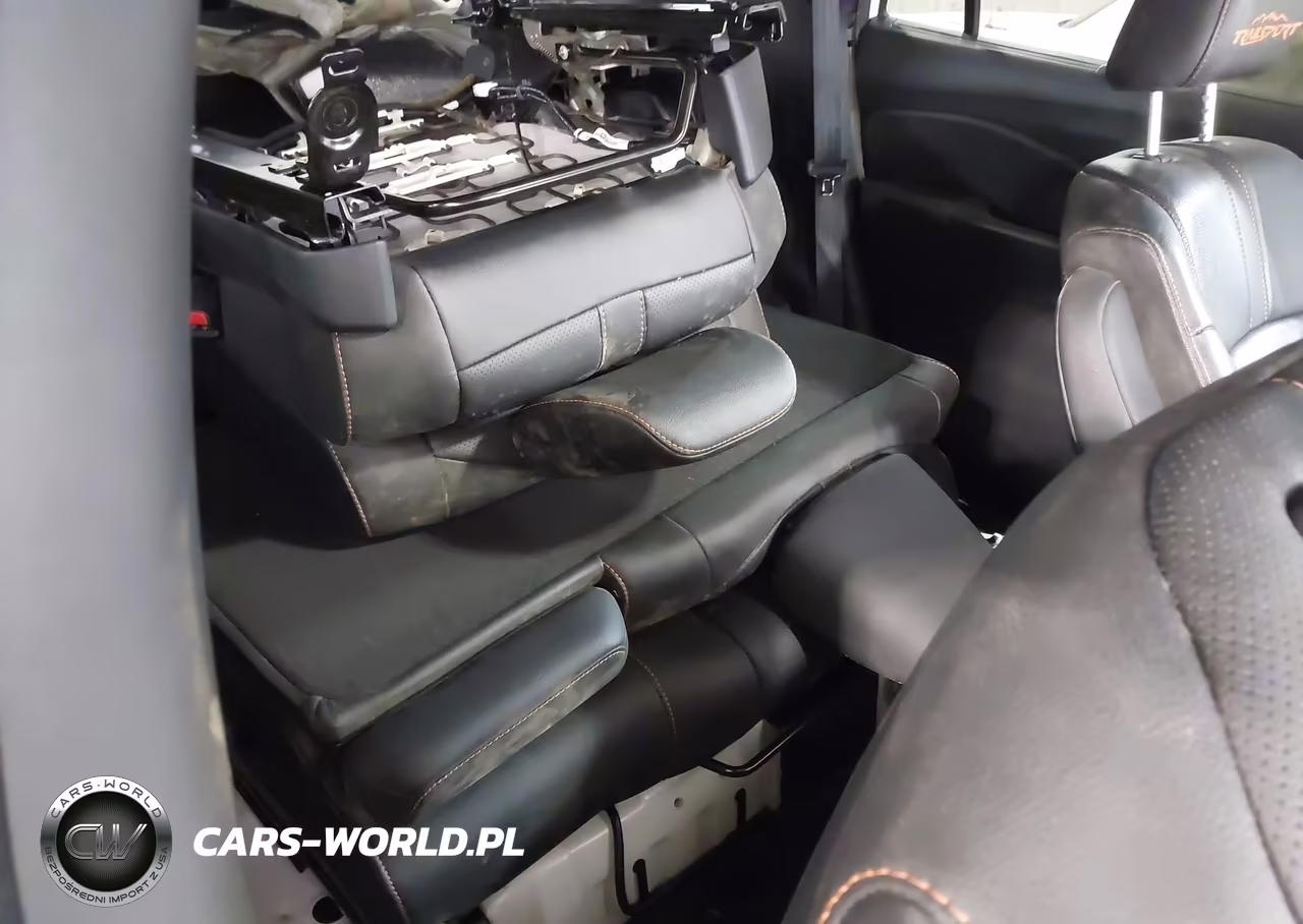 2023 Honda Passport Awd Trailsport VIN:5FNYF8H62PB024966 - 8