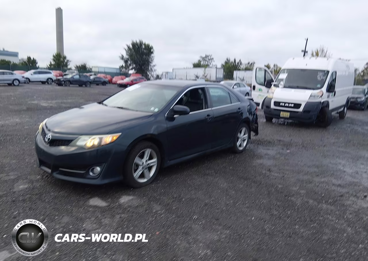 2014 Toyota Camry Se VIN:4T1BF1FK2EU340252 - 2