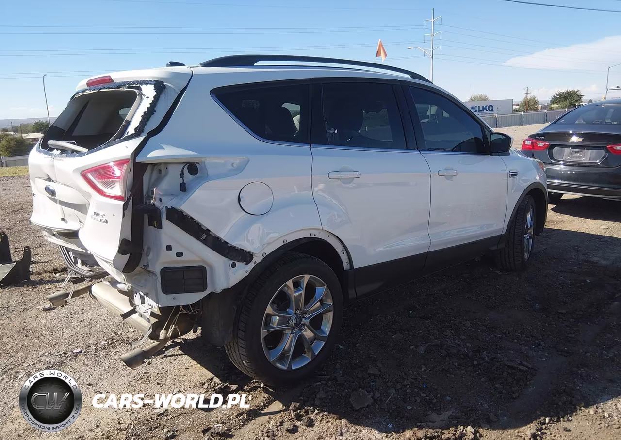 2015 Ford Escape Se VIN:1FMCU9G95FUC34089 - 4