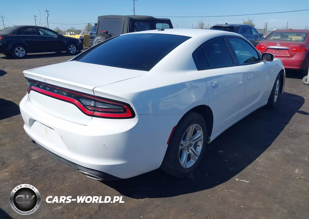 2022 Dodge Charger Sxt Rwd VIN:2C3CDXBG5NH208371 - 4