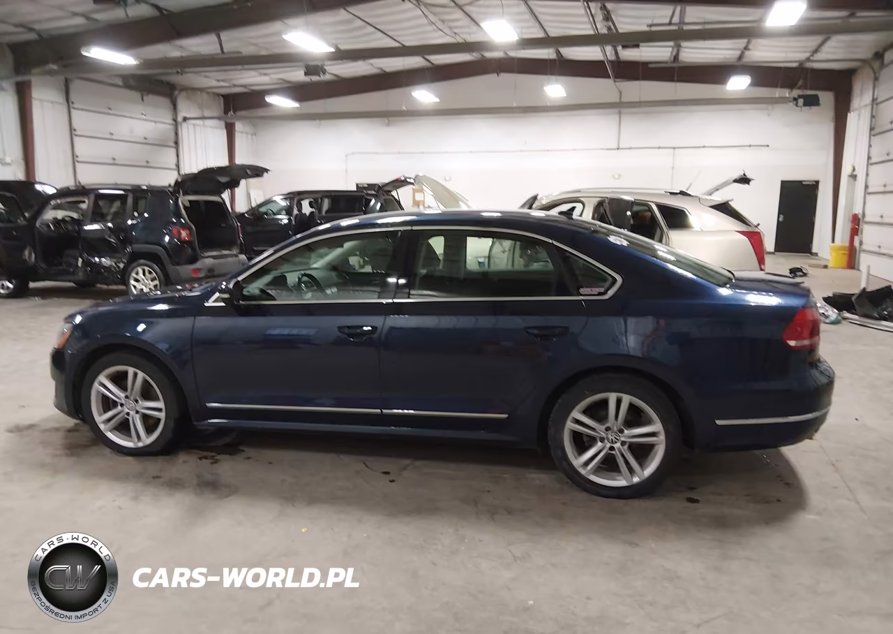 2015 Volkswagen Passat 2.0L Tdi Sel Premium VIN:1VWCV7A34FC108190 - 15