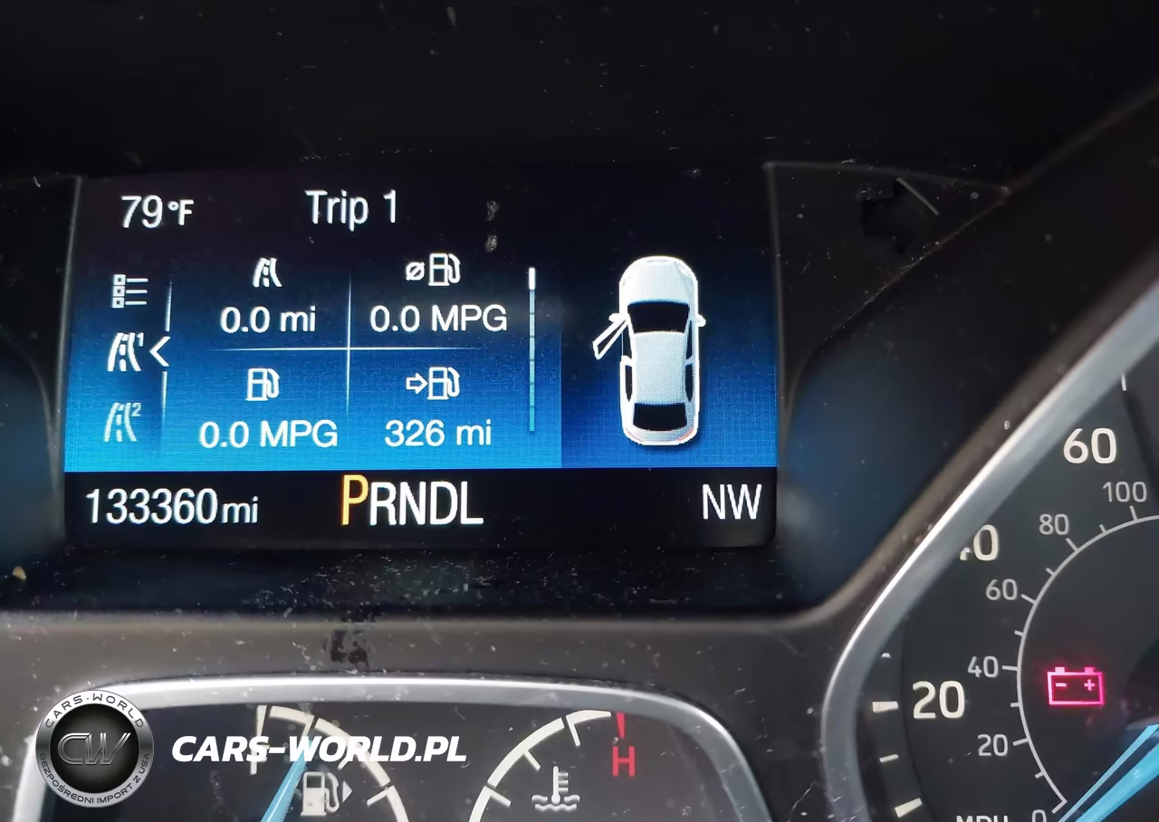 2015 Ford Focus Se VIN:1FADP3K23FL253310 - 12