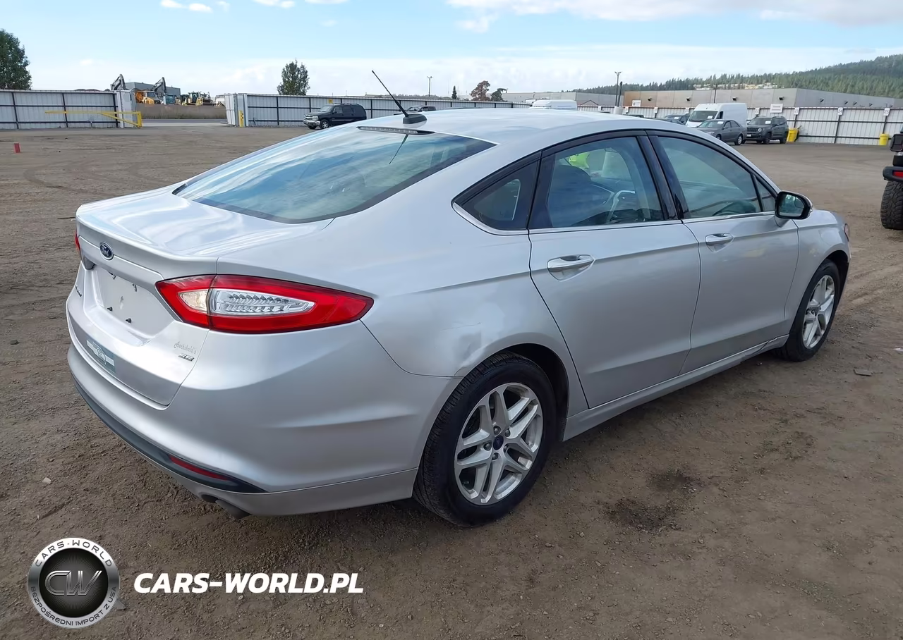 2016 Ford Fusion Se VIN:3FA6P0H72GR367926 - 4