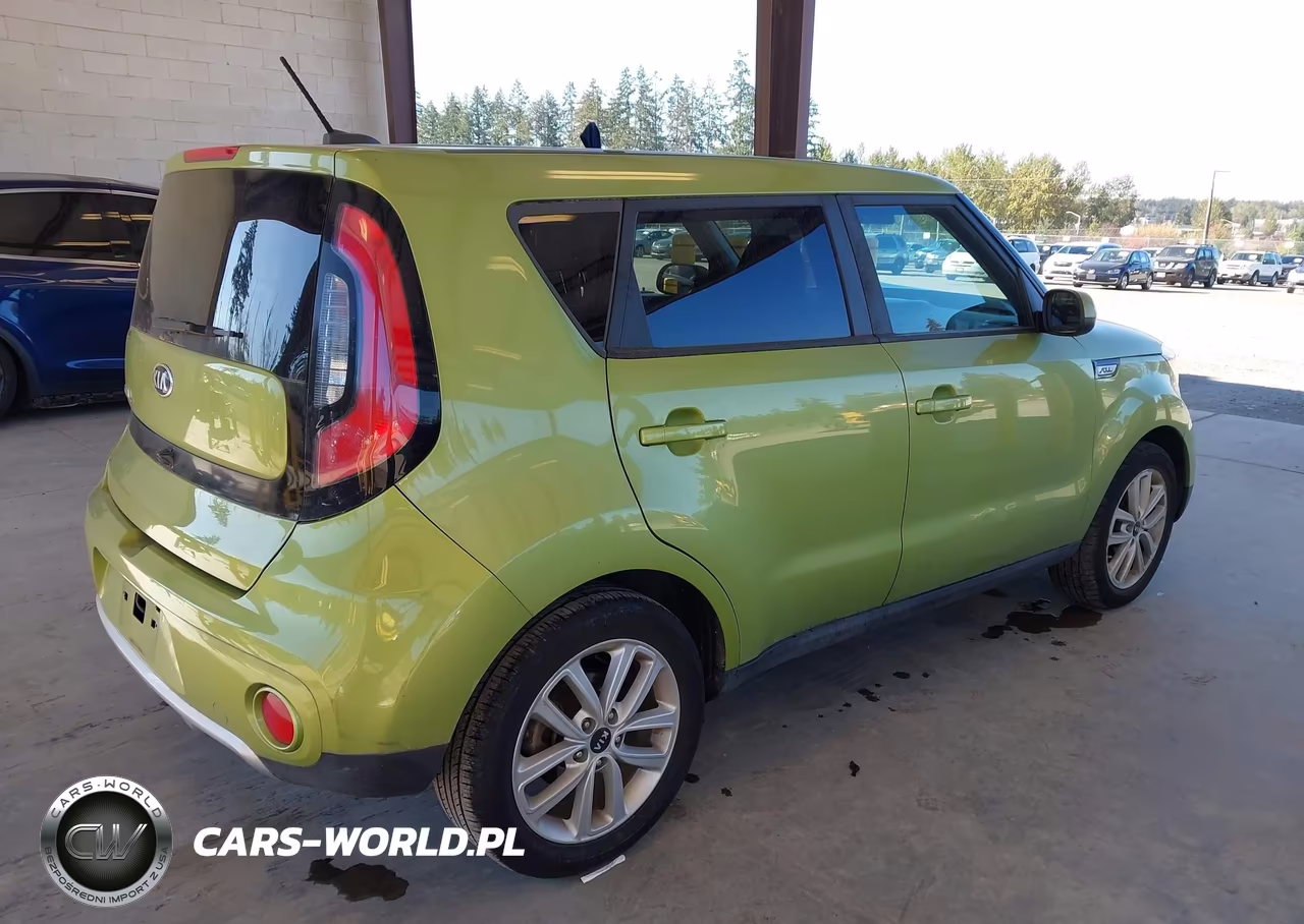 2017 Kia Soul + VIN:KNDJP3A57H7887854 - 4