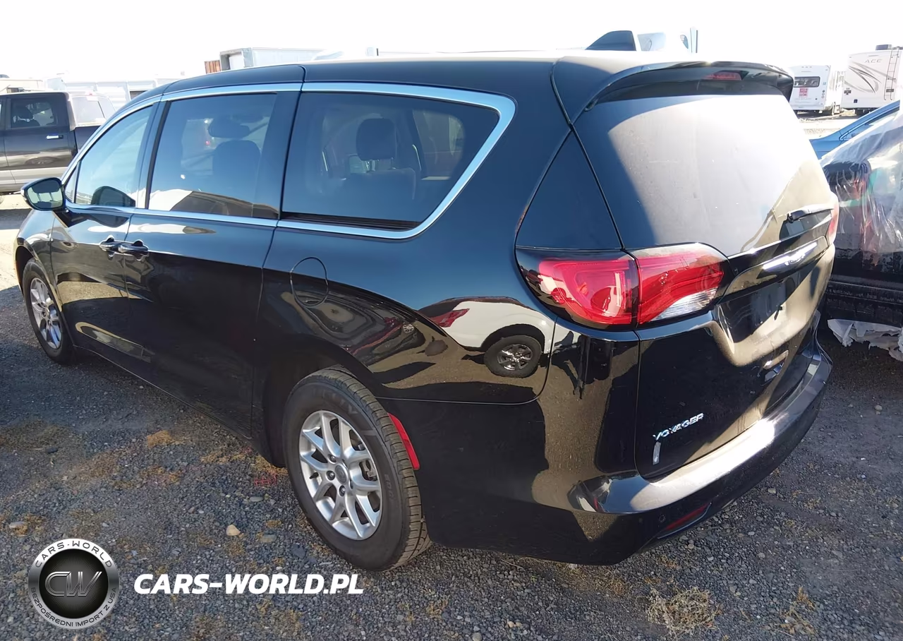 2024 Chrysler Voyager Lx VIN:2C4RC1CG3RR182079 - 3