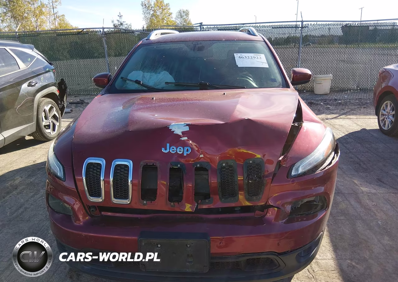 2017 Jeep Cherokee Latitude 4X4 VIN:1C4PJMCS6HW583103 - 12