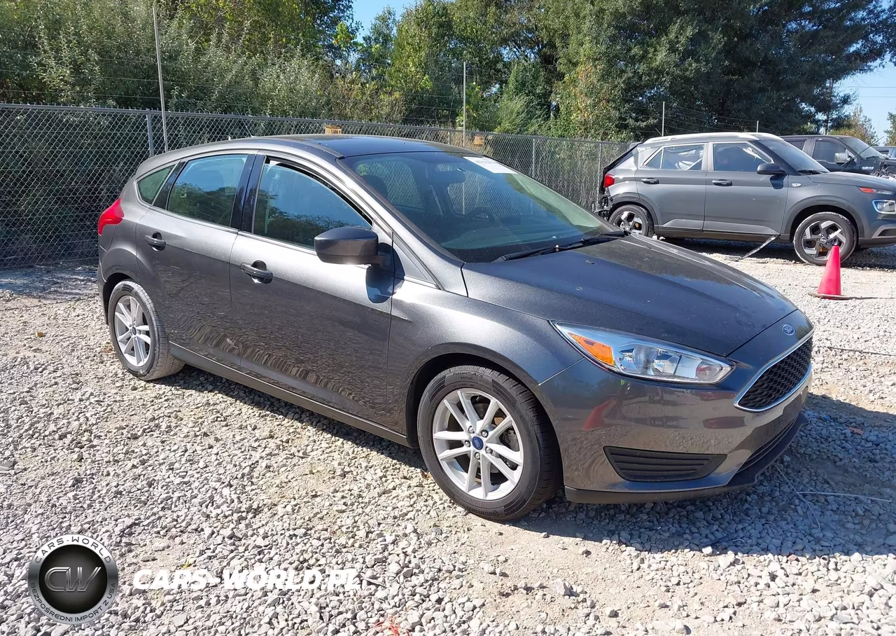 2018 Ford Focus Se VIN:1FADP3K29JL264949 - 1