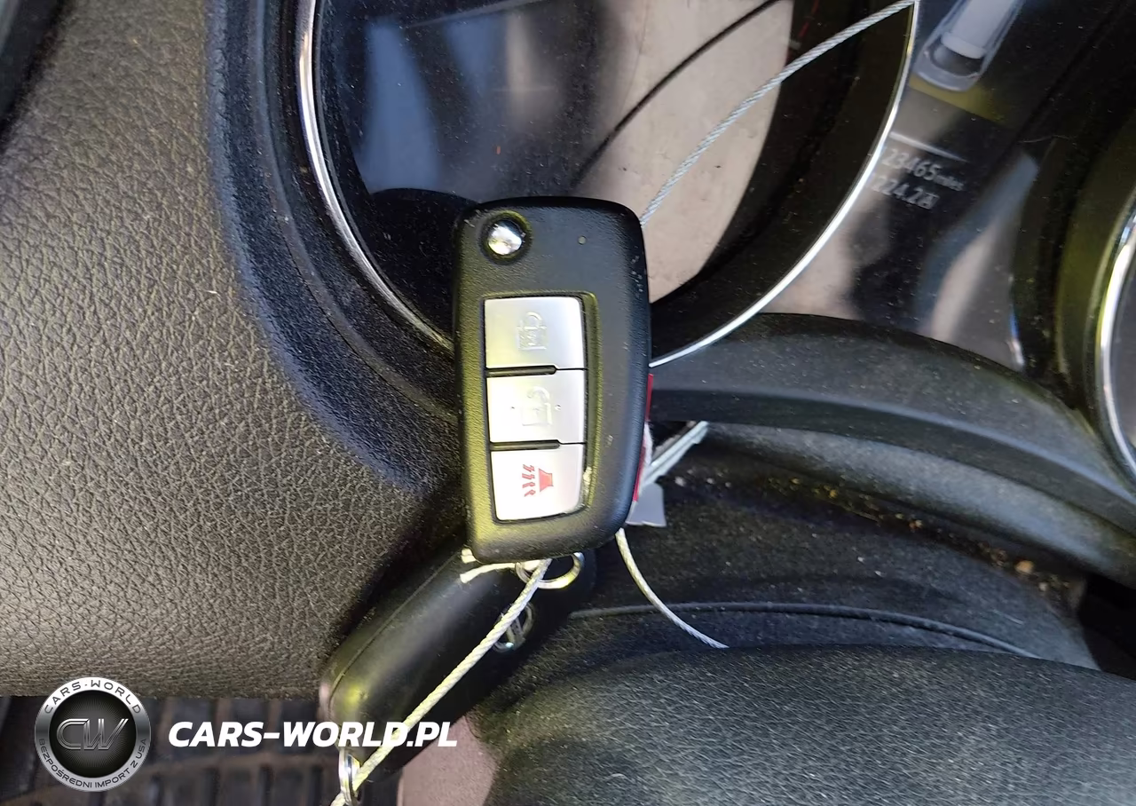 2015 Nissan Rogue S VIN:5N1AT2MV4FC883777 - 11