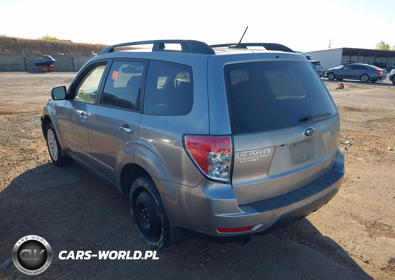 2011 Subaru Forester 2.5X Limited VIN:JF2SHAEC0BH725341 - 3