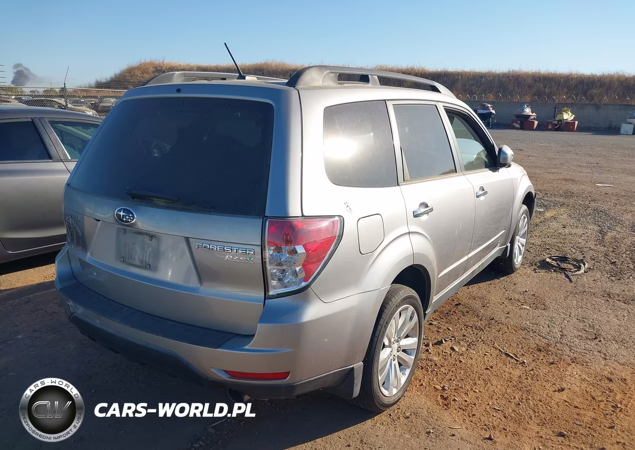 2011 Subaru Forester 2.5X Limited VIN:JF2SHAEC0BH725341 - 4