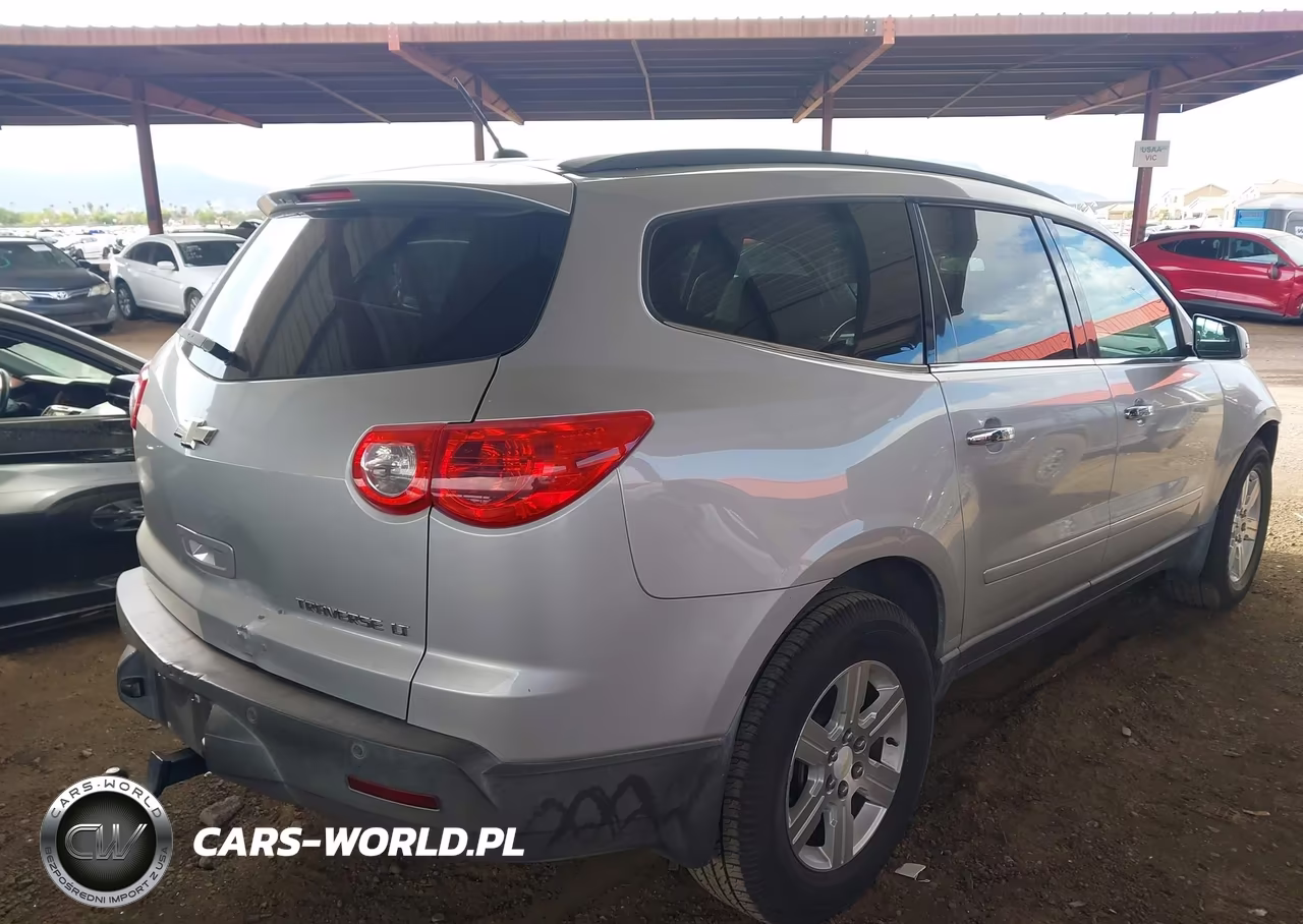 2011 Chevrolet Traverse 1Lt VIN:1GNKRGED3BJ386081 - 4