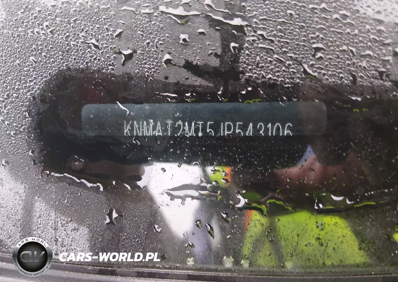 2018 Nissan Rogue Sv VIN:KNMAT2MT5JP543106 - 9