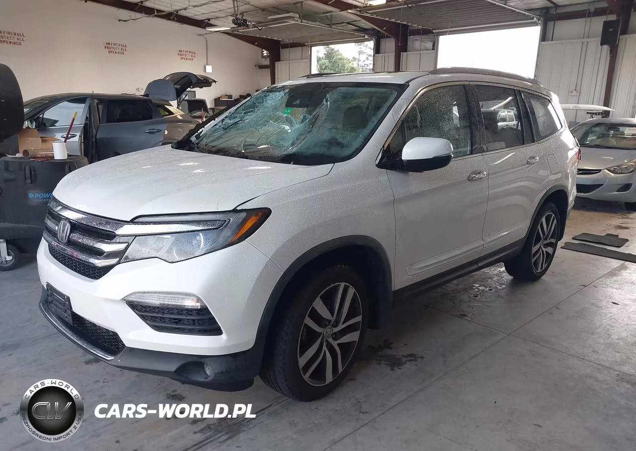 2017 Honda Pilot Touring VIN:5FNYF6H95HB092632 - 2