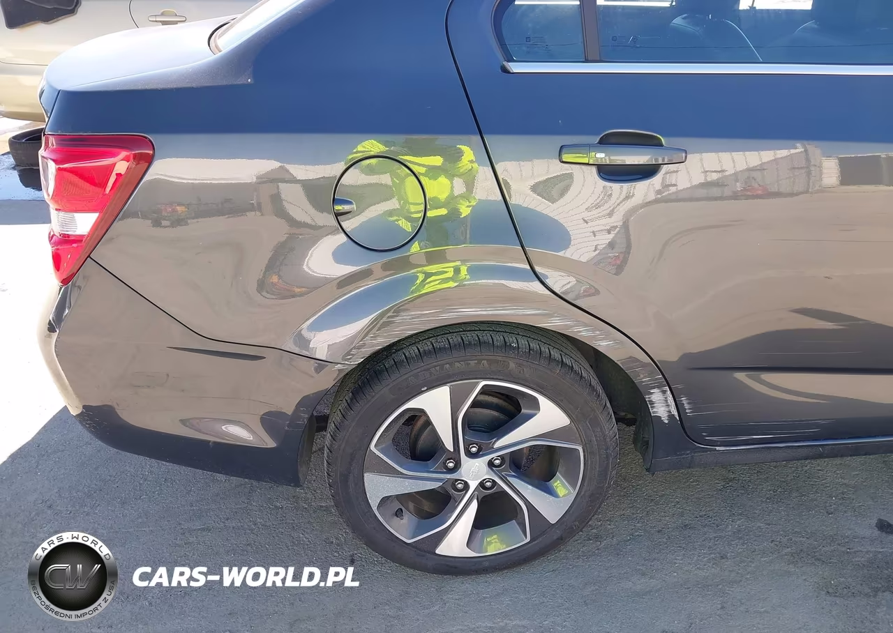 2017 Chevrolet Sonic Premier Auto VIN:1G1JF5SB6H4111115 - 6
