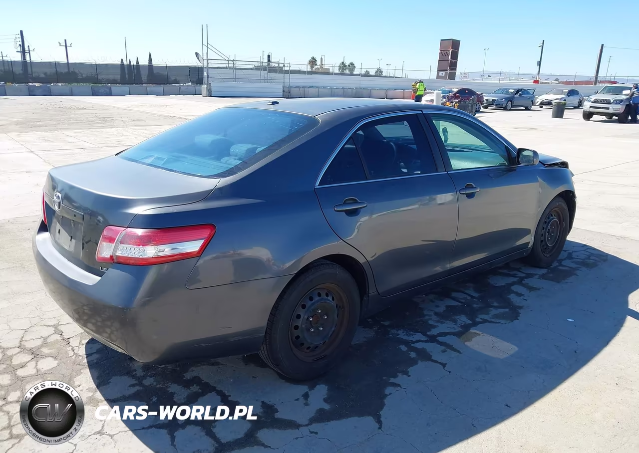 2010 Toyota Camry Le VIN:4T1BF3EK5AU021547 - 4