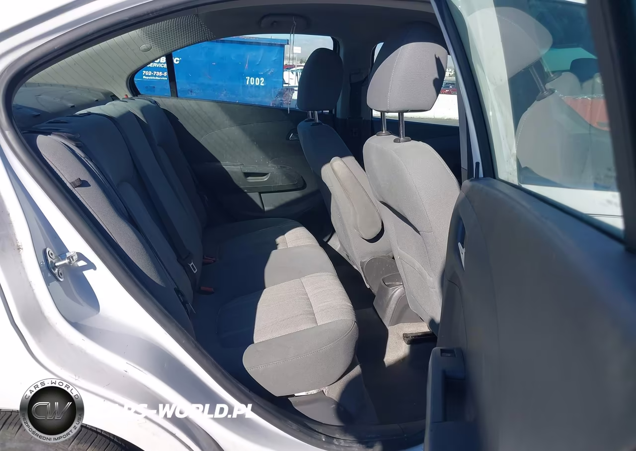 2012 Chevrolet Sonic 2Lt VIN:1G1JC5SH0C4102707 - 8