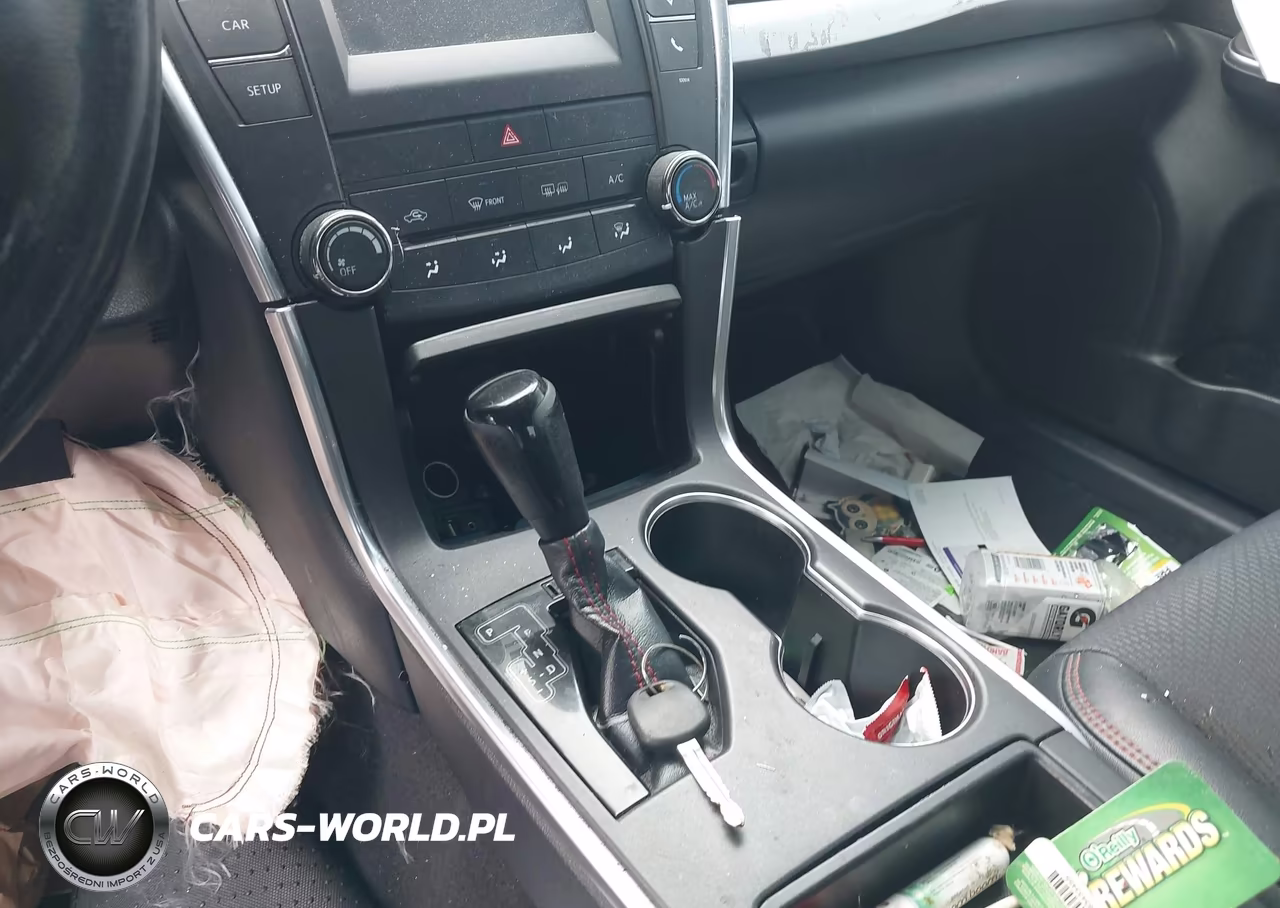 2016 Toyota Camry Se VIN:4T1BF1FK2GU241711 - 11