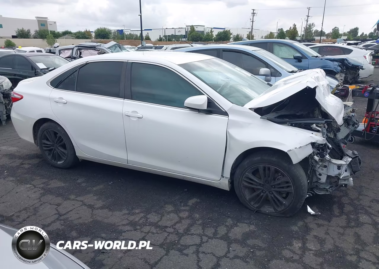 2016 Toyota Camry Se VIN:4T1BF1FK2GU241711 - 13