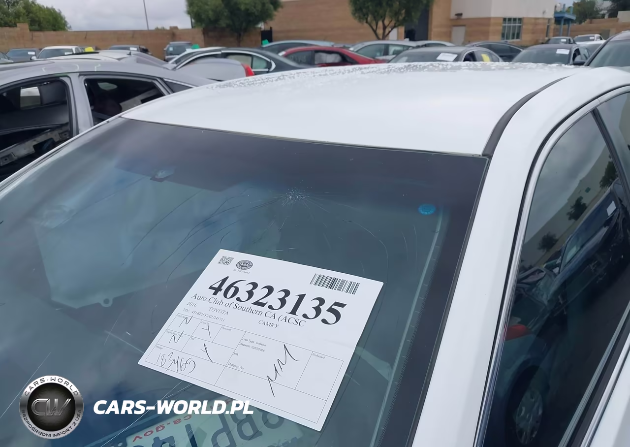 2016 Toyota Camry Se VIN:4T1BF1FK2GU241711 - 18